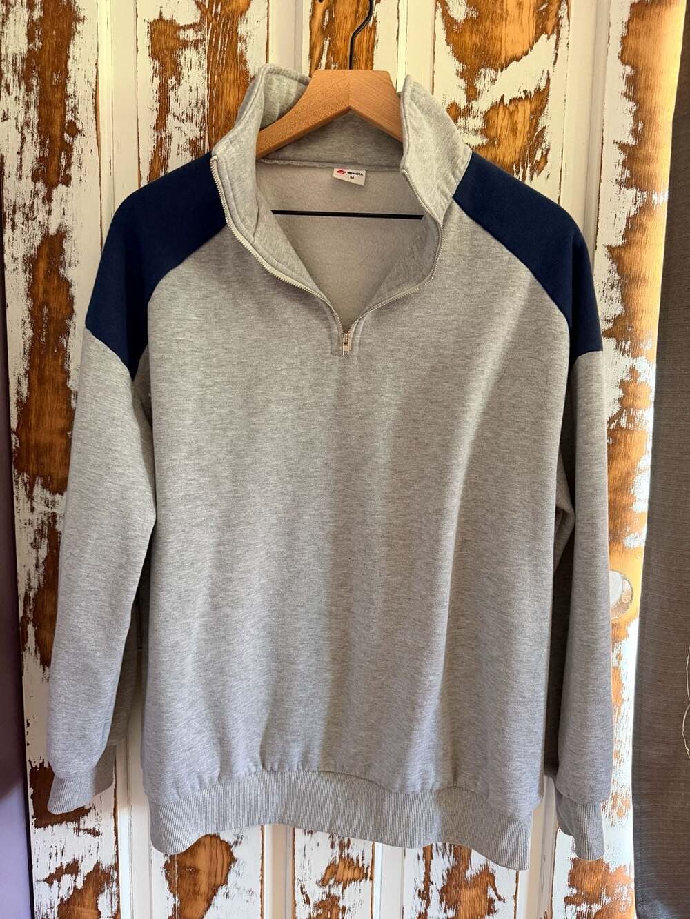 Wiholl Athleisure Varsitycore Colorblock Quarter Zip Pullover Sweatshirt Size M